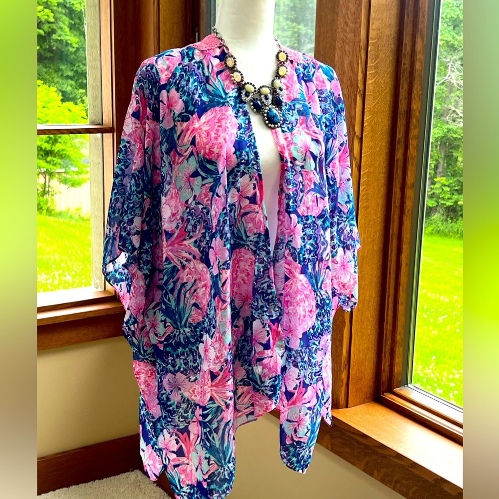 Gorgeous Flowy 💓 Blue Pink 💙 Hibiscus 🌺 Floral Kimono Wrap Lace Back OS